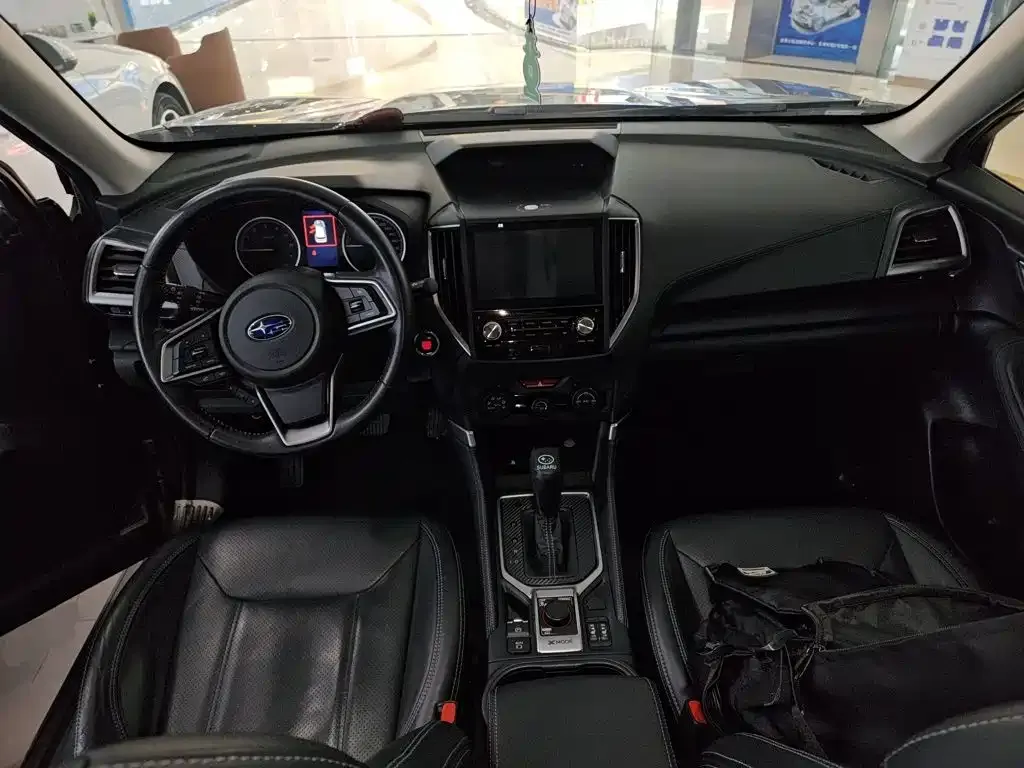 Subaru Forester 2021 из CN, фото 5