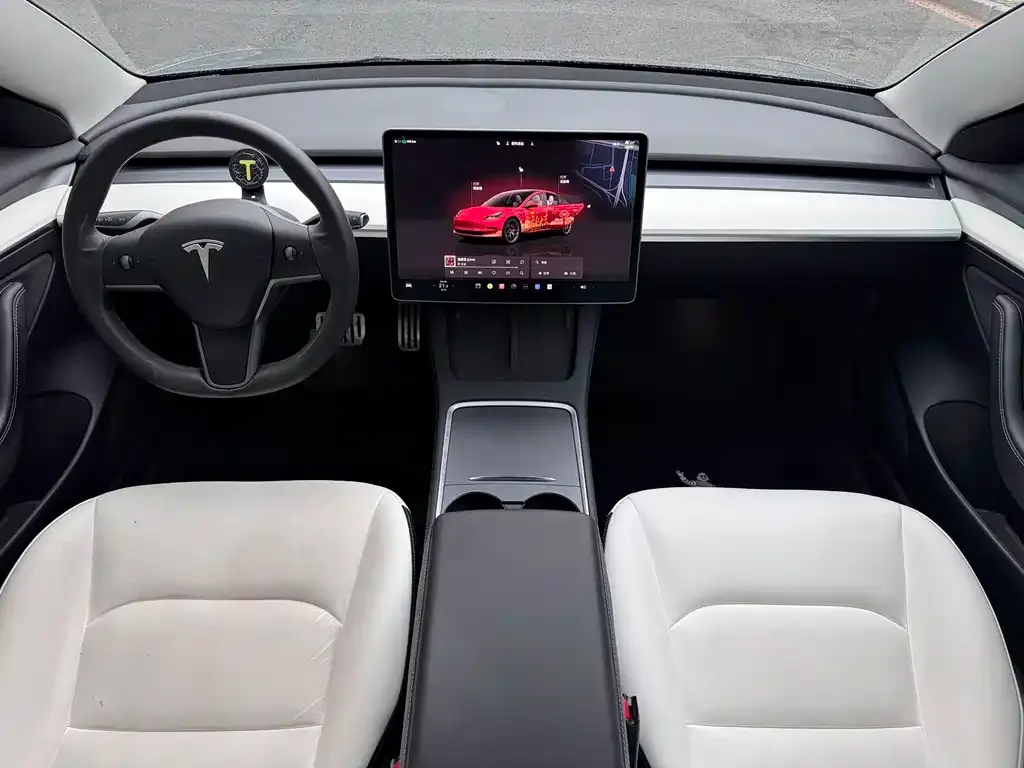 Tesla Model 3 — фото 2