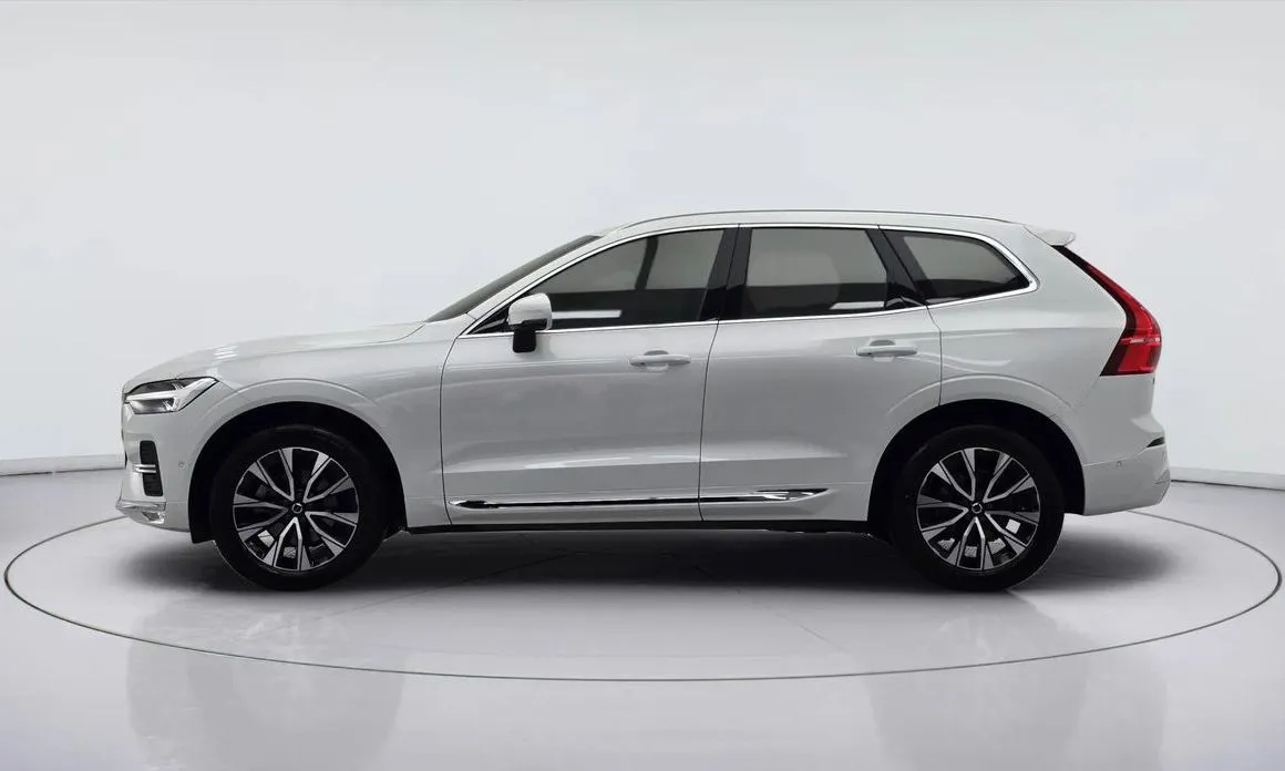 Volvo XC60 — фото 3