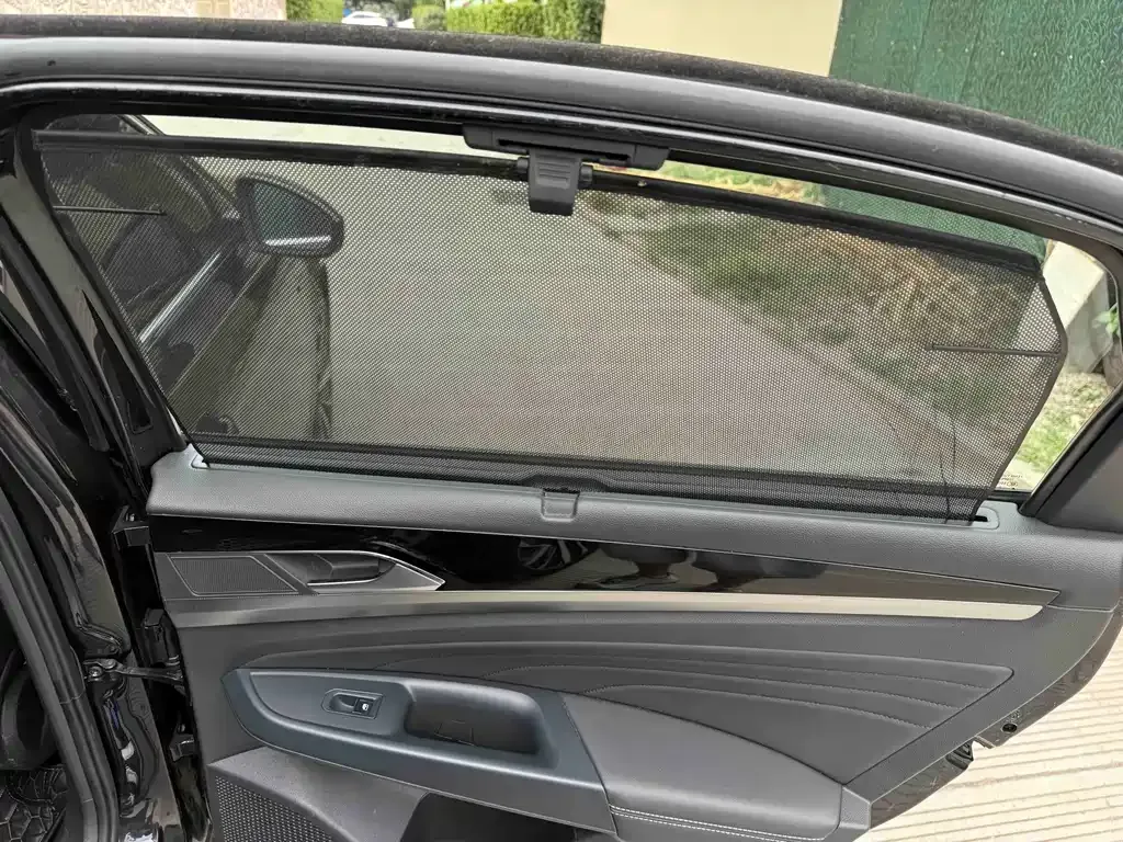 Volkswagen Passat — фото 10