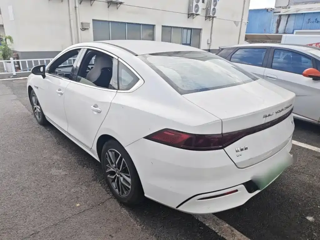 BYD Qin PLUS 2021 из CN, фото 4