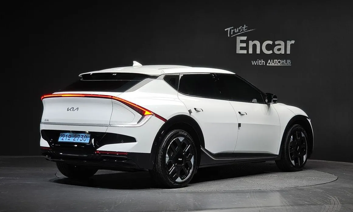 Kia EV6 — фото 3