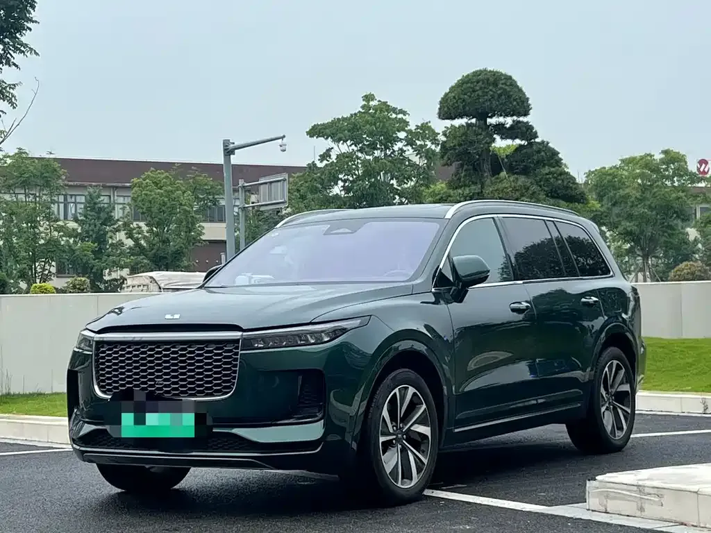 Li Auto ONE