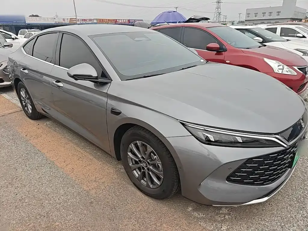 BYD Qin L — фото 8