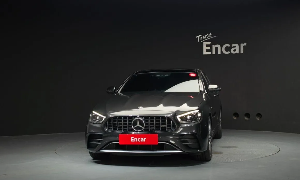 Mercedes-Benz E-Class 2021 из KR, фото 2