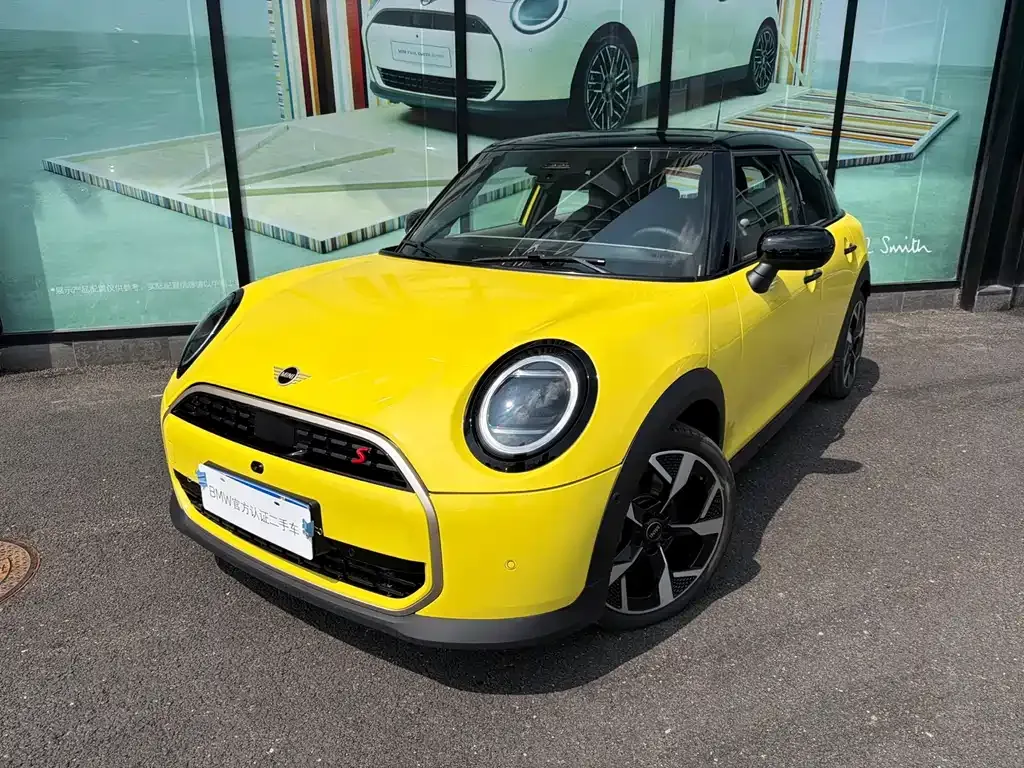 MINI Cooper (3-door) — фото 1