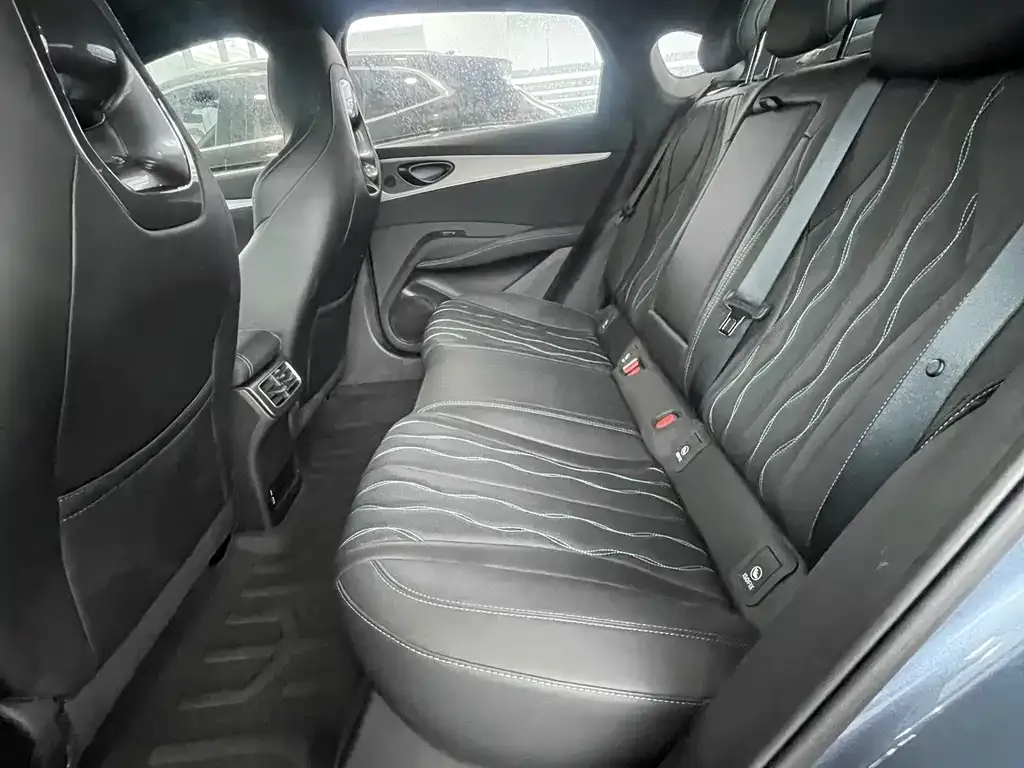 BYD Seal 06 — фото 8