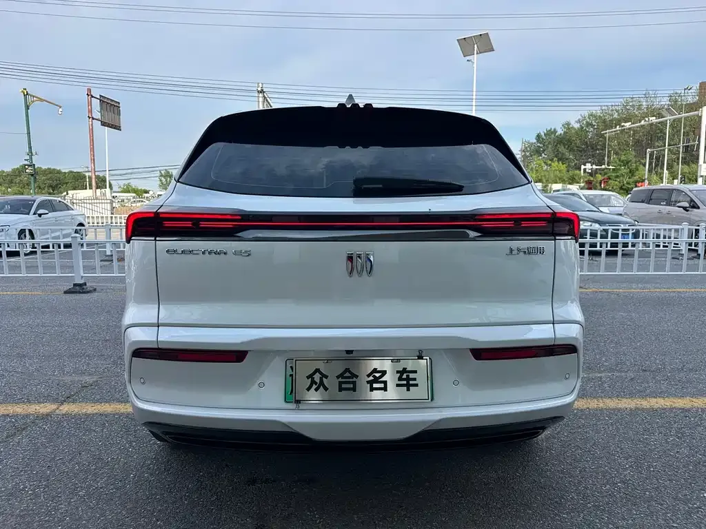 Buick E5 2024 из CN, фото 2