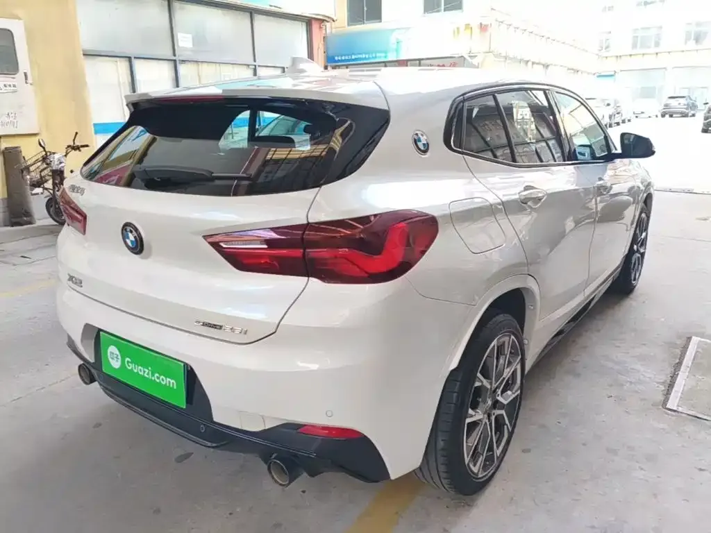 BMW X2 — фото 10