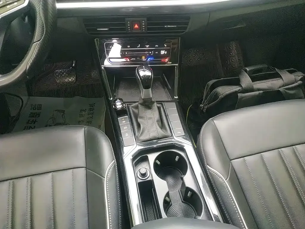 Volkswagen Passat — фото 4