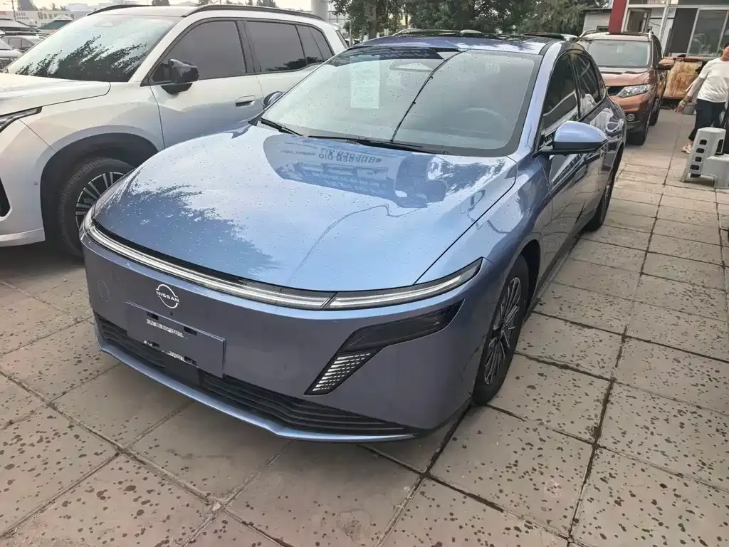 Nissan N6