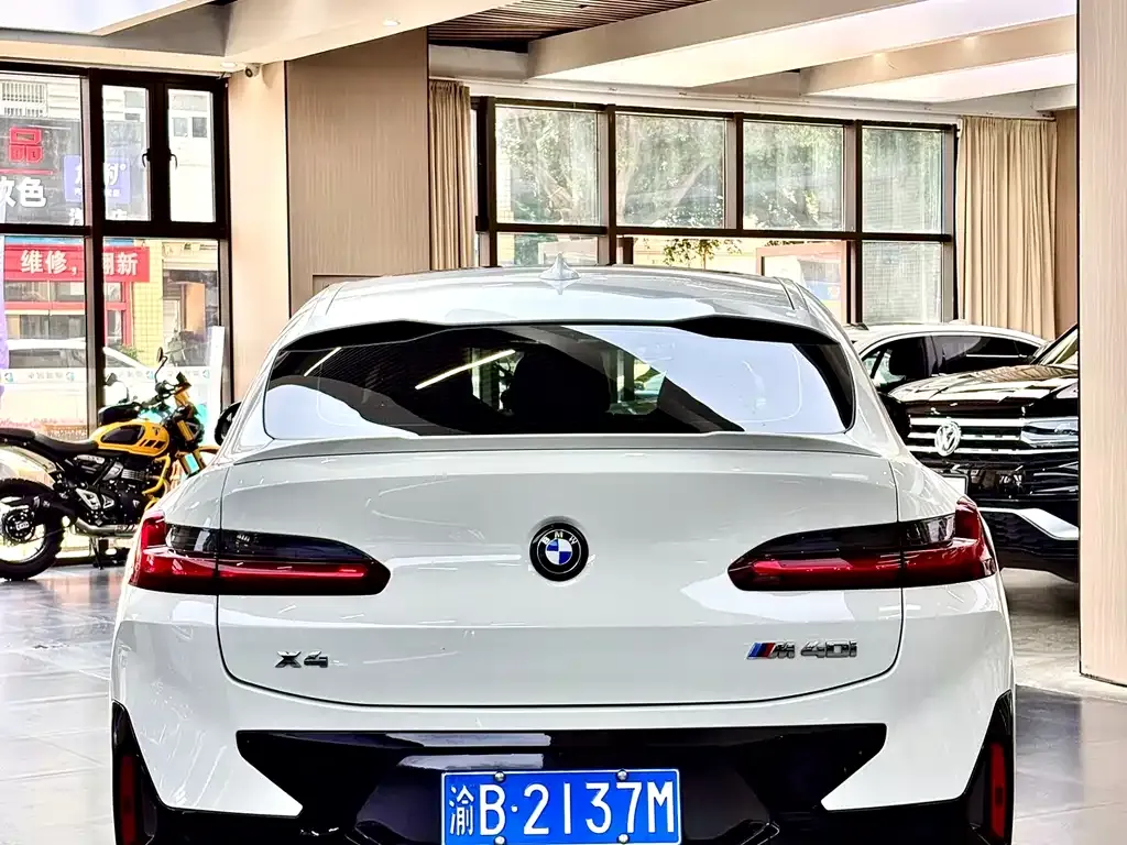 BMW X4 M40i — фото 3