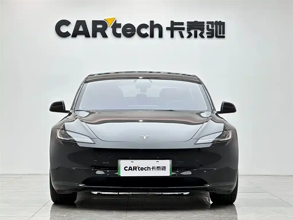 Tesla Model 3 — фото 6