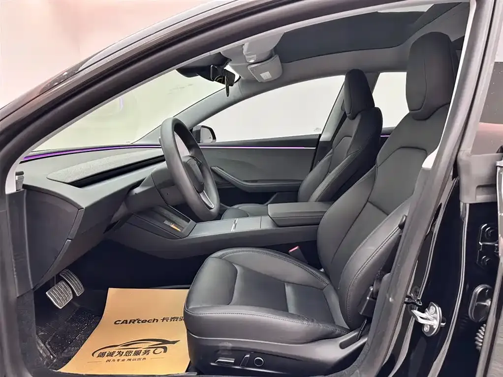 Tesla Model 3 — фото 10