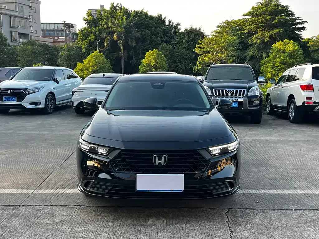 Honda Accord 2024 из CN, фото 8
