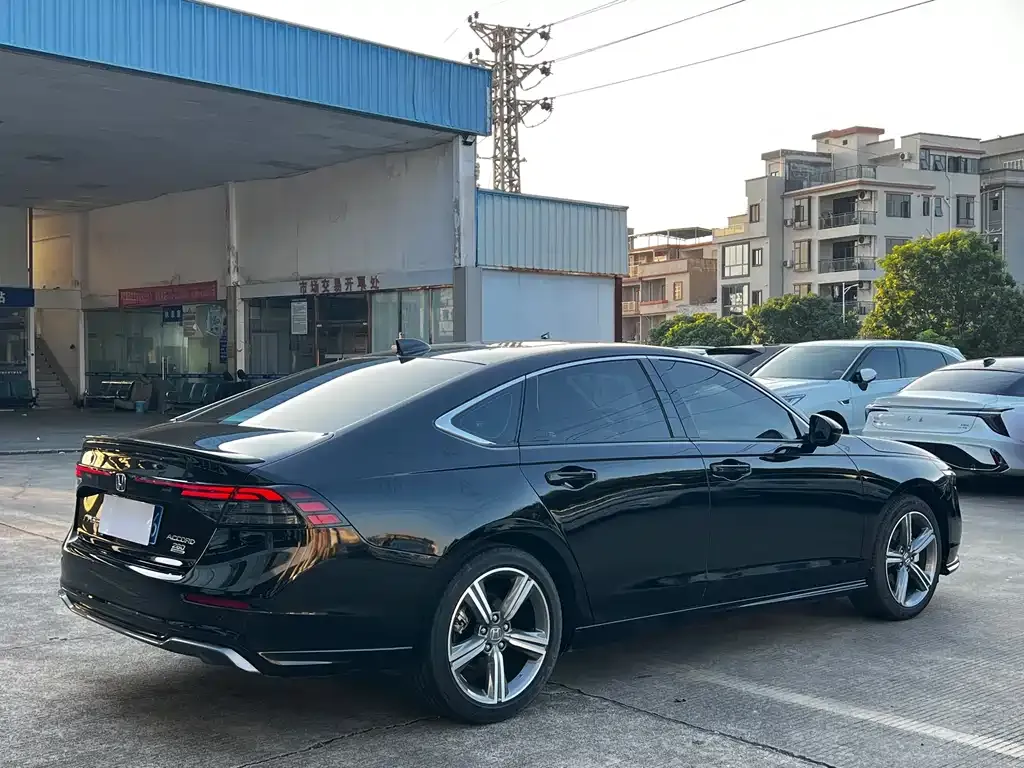 Honda Accord 2024 из CN, фото 4