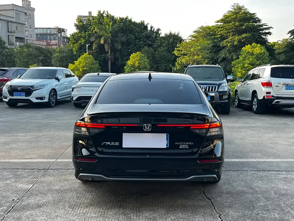Honda Accord 2024 из CN, фото 9