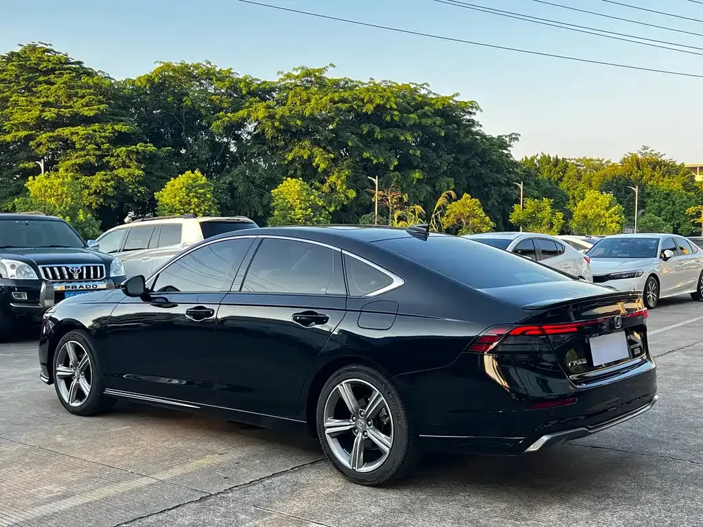Honda Accord 2024 из CN, фото 7