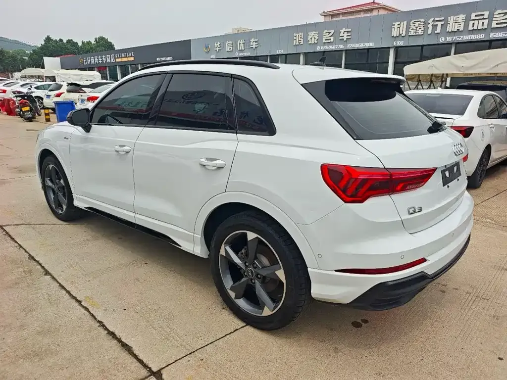 Audi Q3 — фото 5