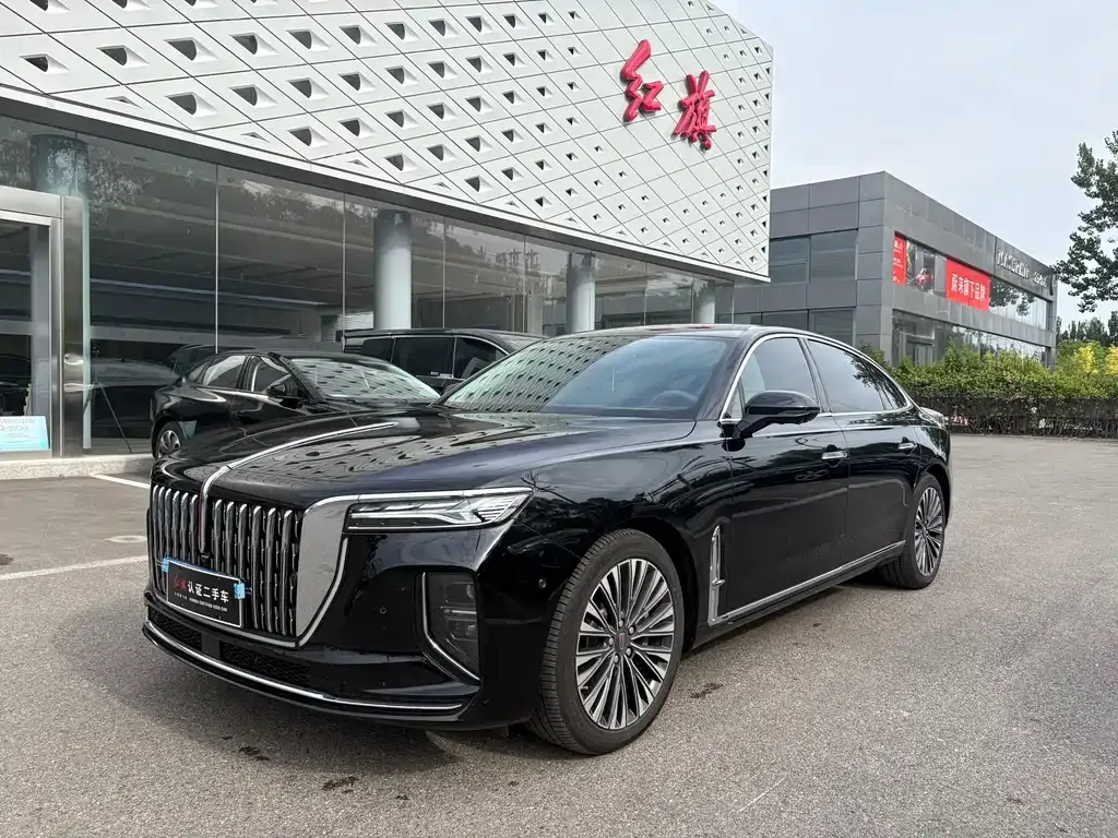 Hongqi H9 — фото 1