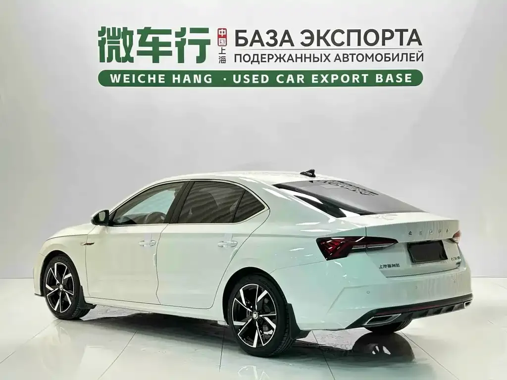Skoda Octavia — фото 6