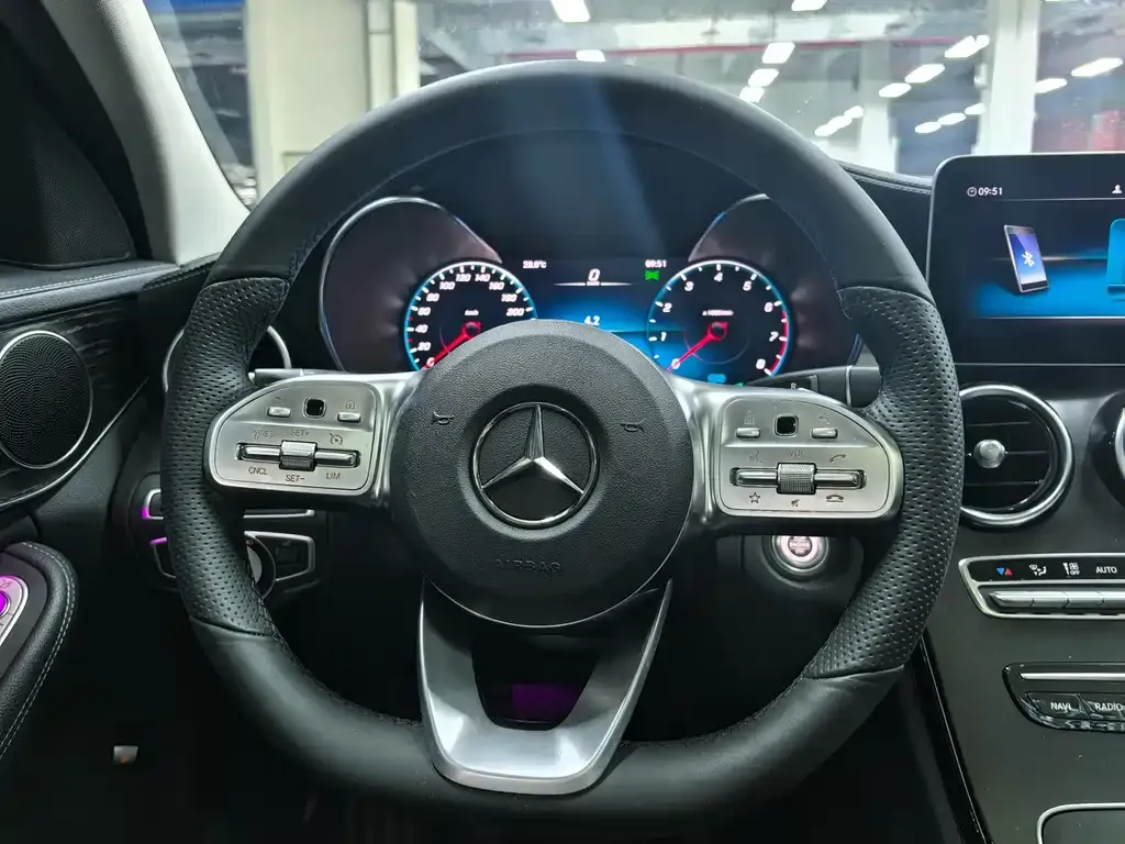 Mercedes-Benz C-Class — фото 10