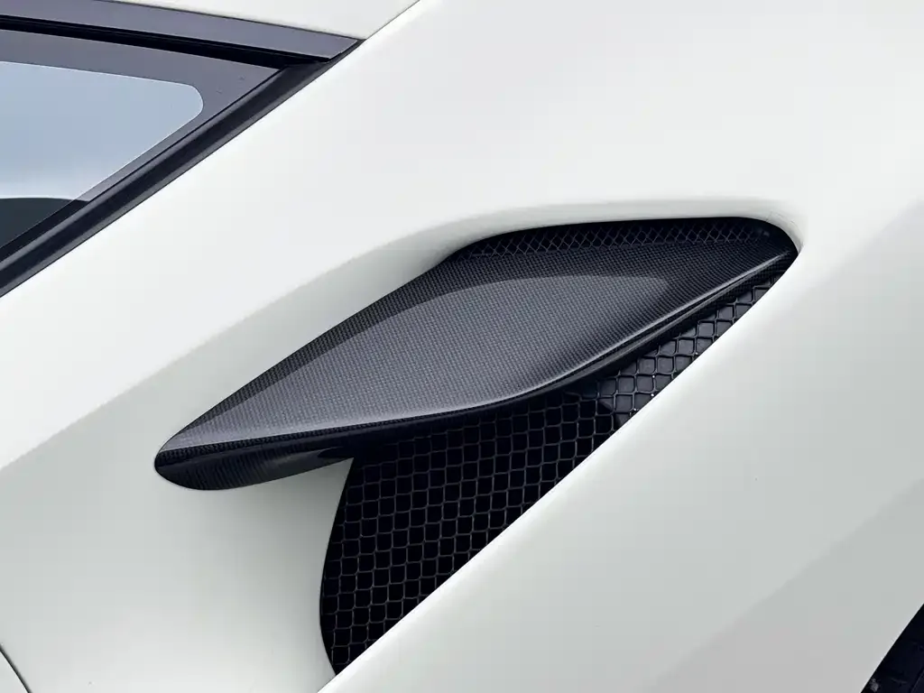 Ferrari F8 — фото 4
