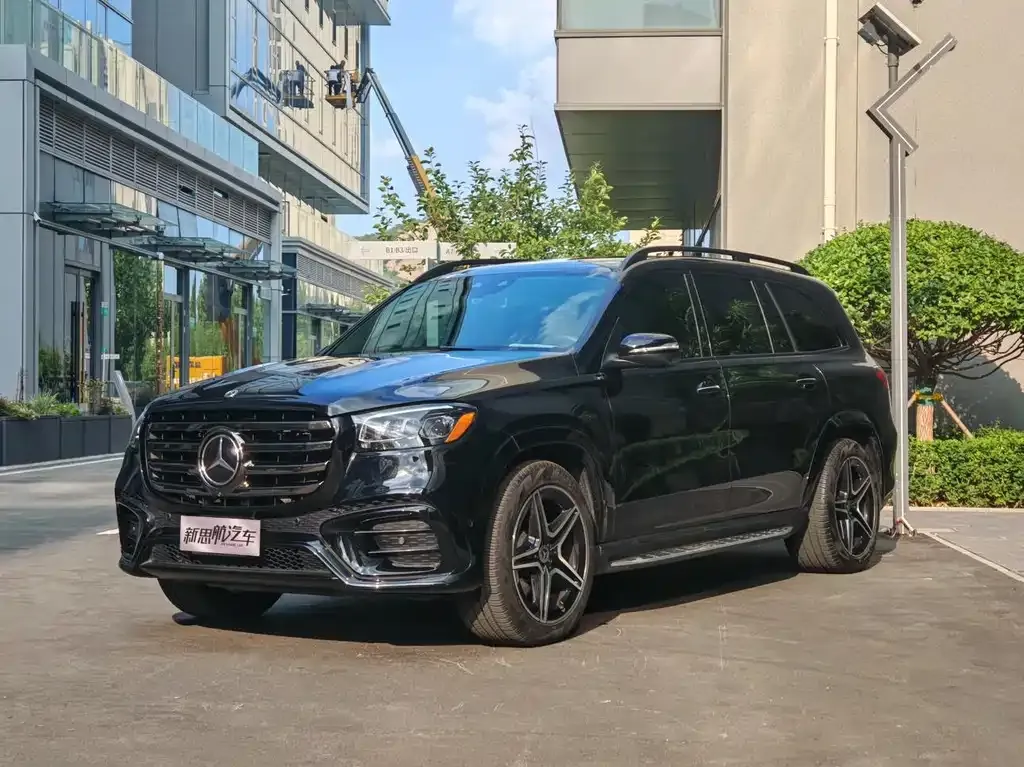 Mercedes-Benz GLS — фото 1