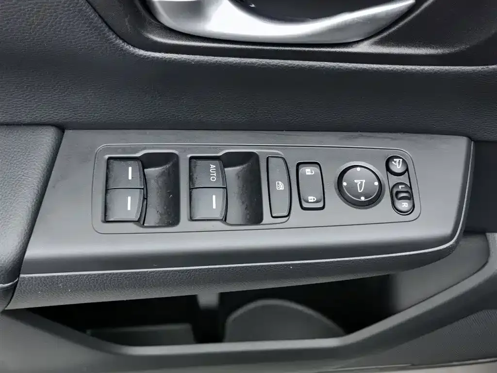 Honda Breeze 2024 из CN, фото 10