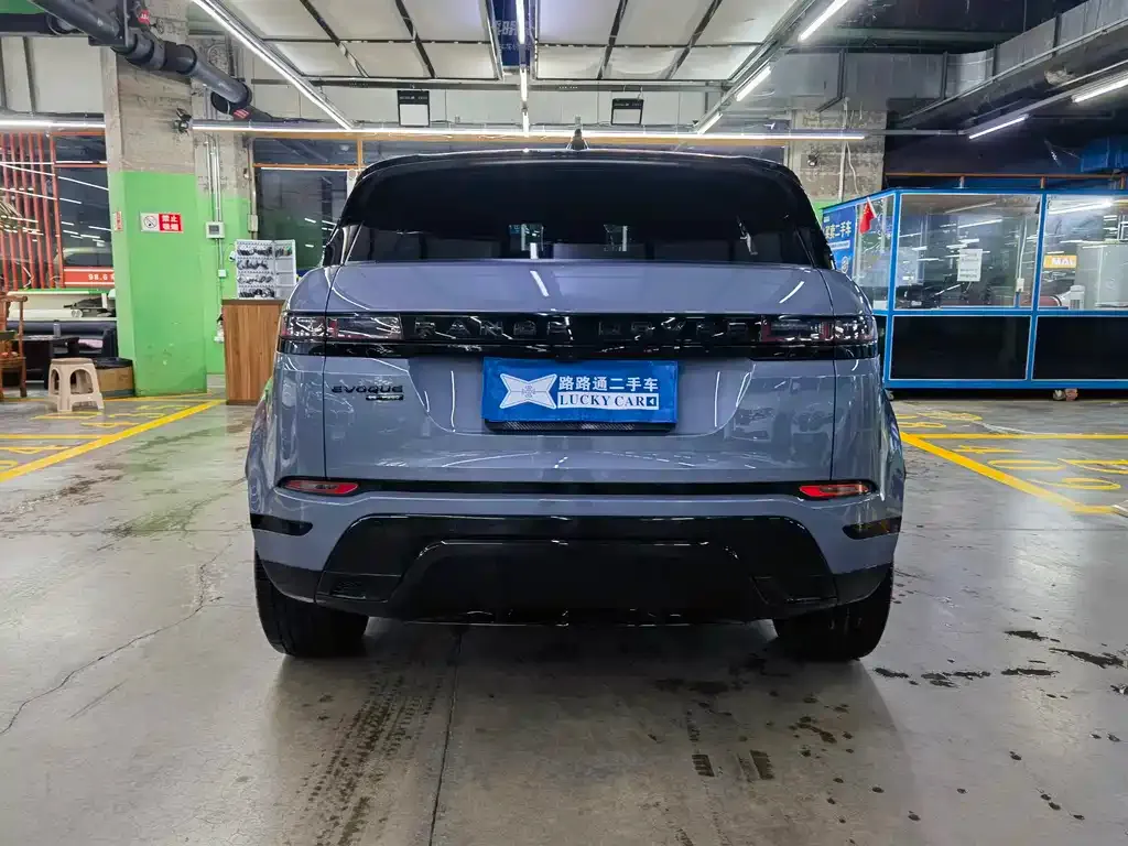 Land Rover Evoque — фото 10