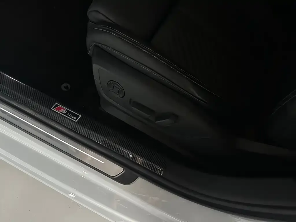 Audi A3 2022 из CN, фото 2