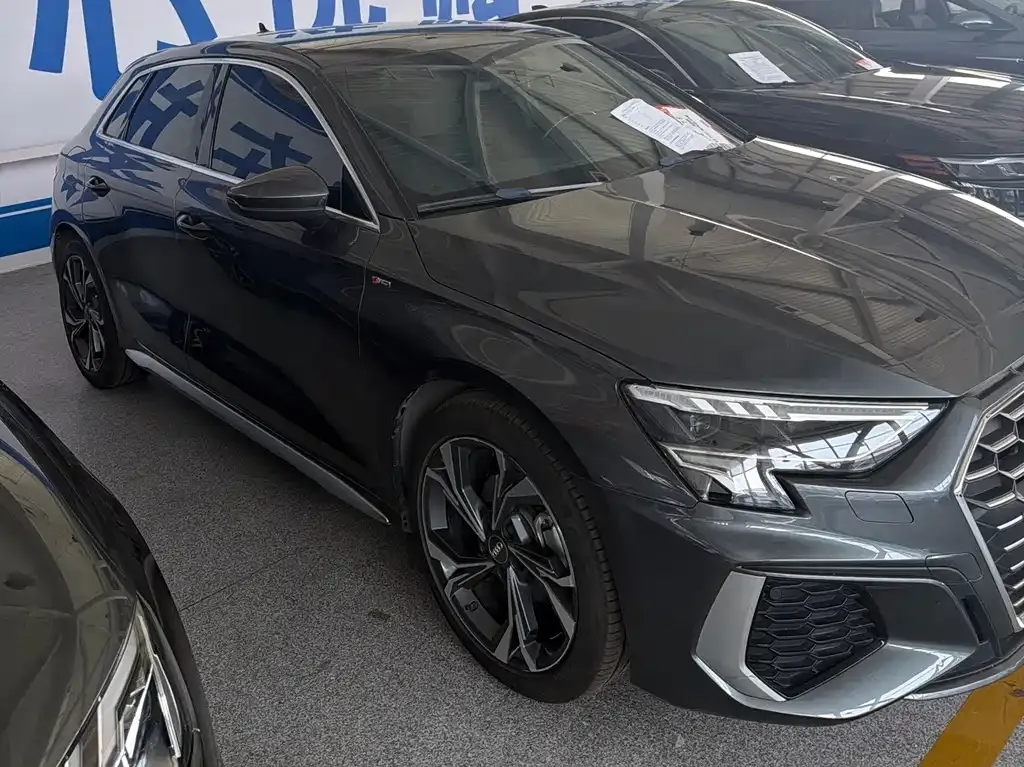 Audi A3 2022 из CN, фото 8