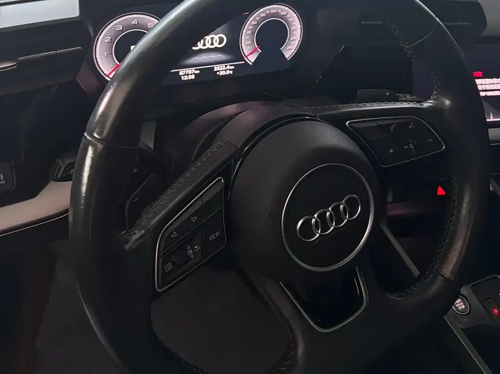 Audi A3 2022 из CN, фото 2