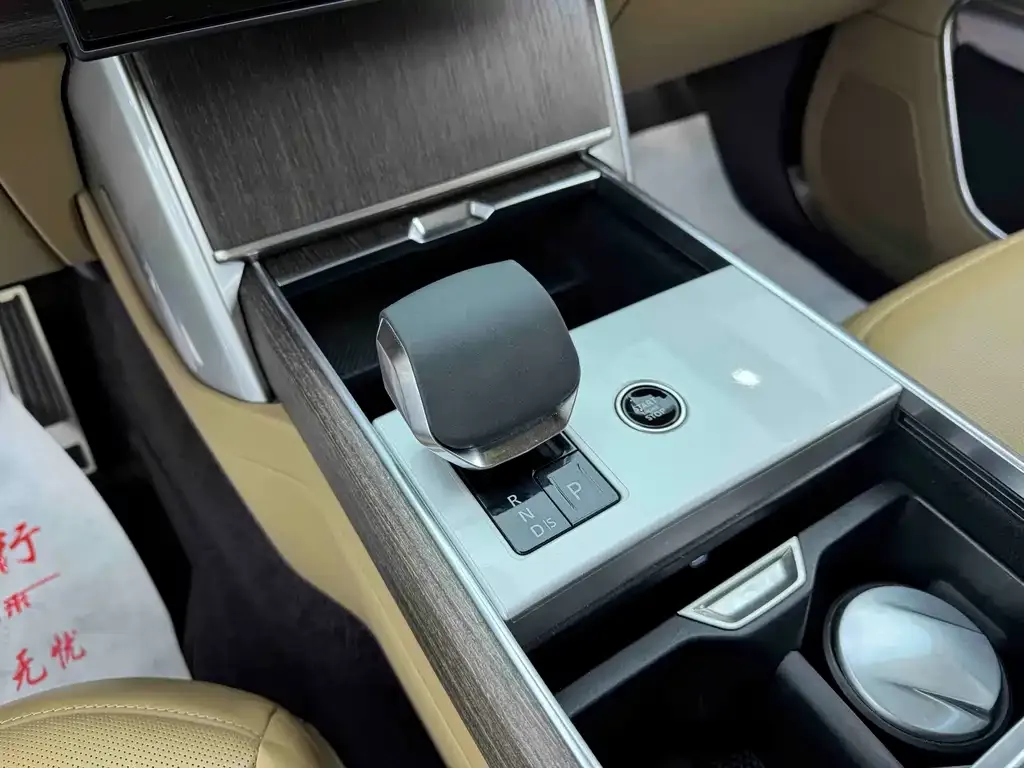 Land Rover Range Rover — фото 10