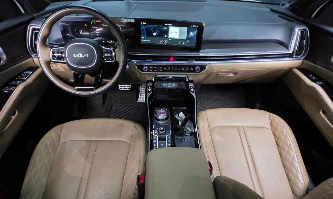 Kia Sorento — фото 10