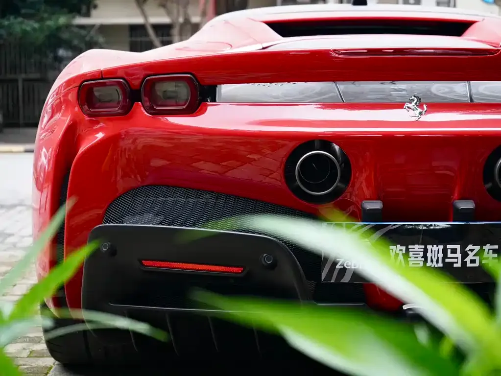 Ferrari SF90 — фото 7