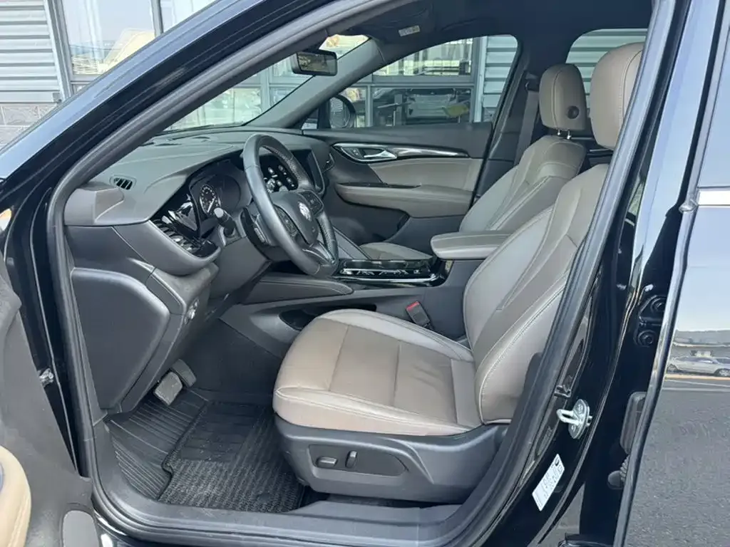 Buick Envision Plus — фото 4