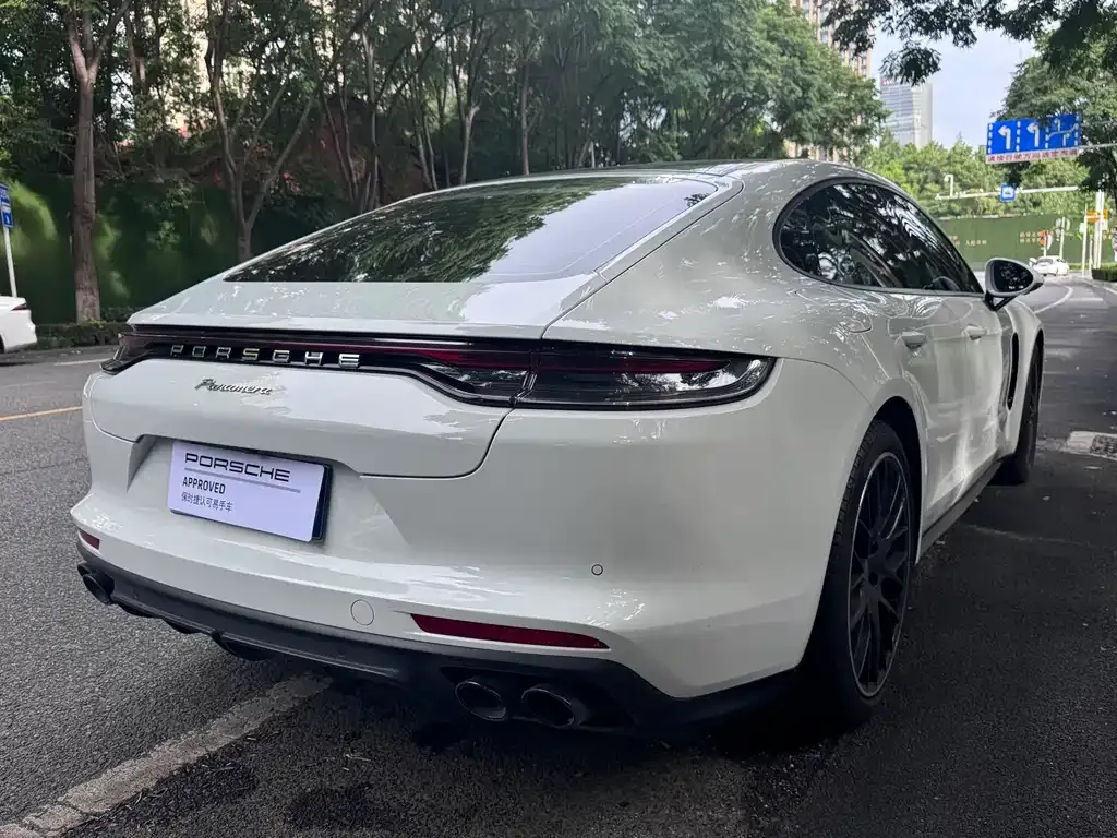 Porsche Panamera — фото 2