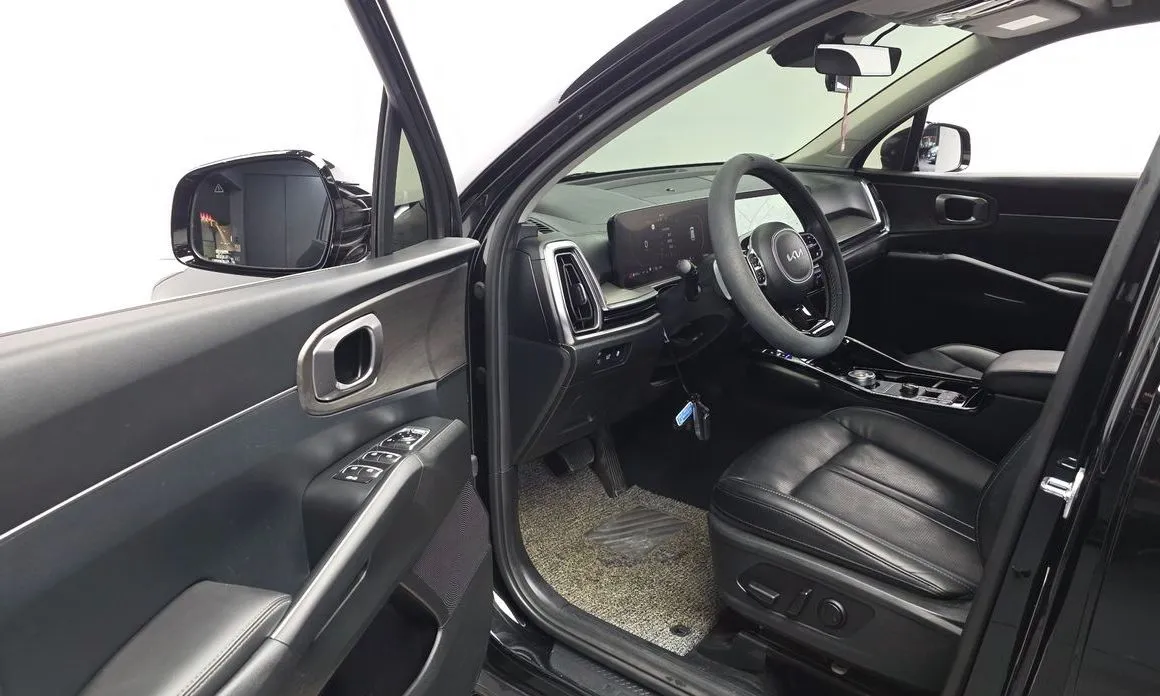 Kia Sorento — фото 9