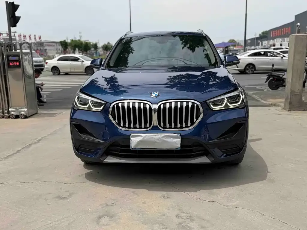 BMW X1 — фото 2