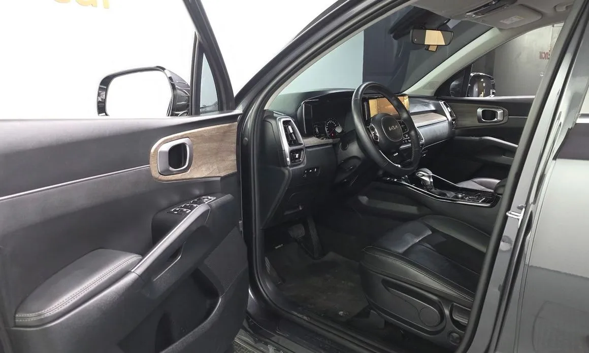 Kia Sorento — фото 4