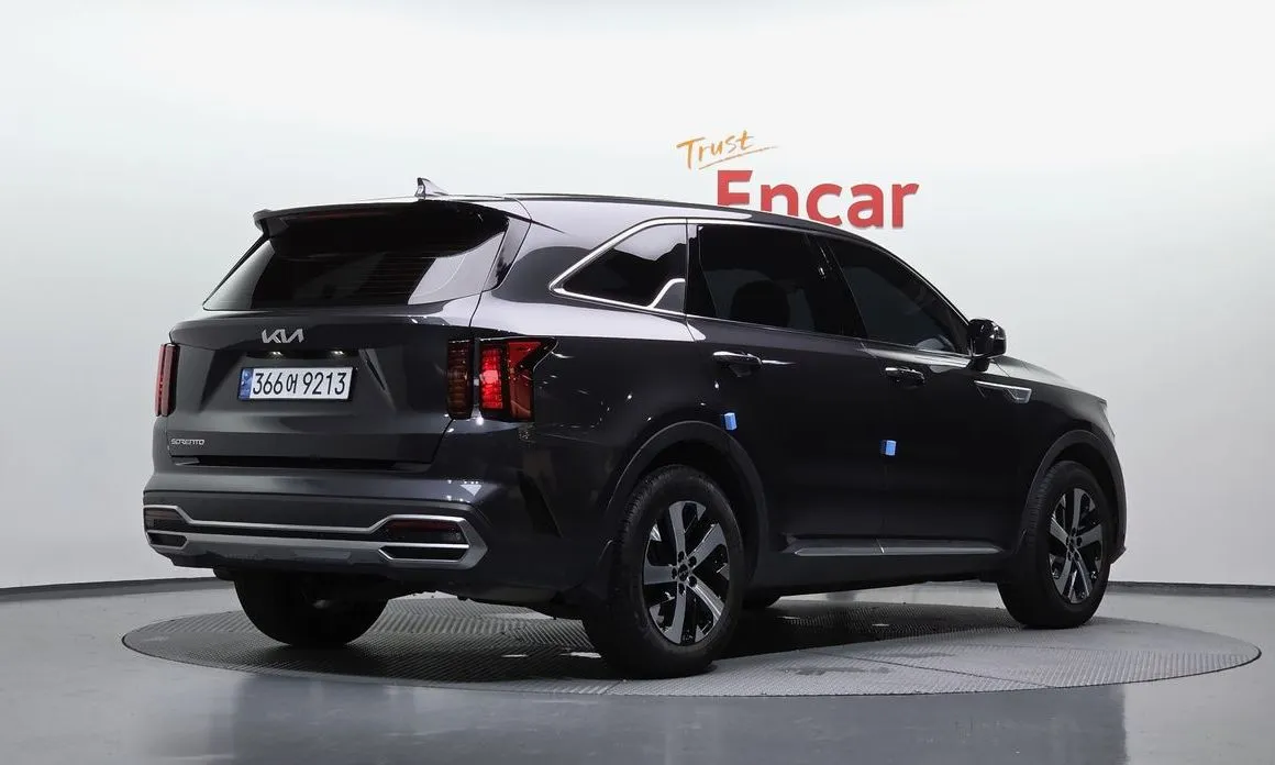 Kia Sorento — фото 3