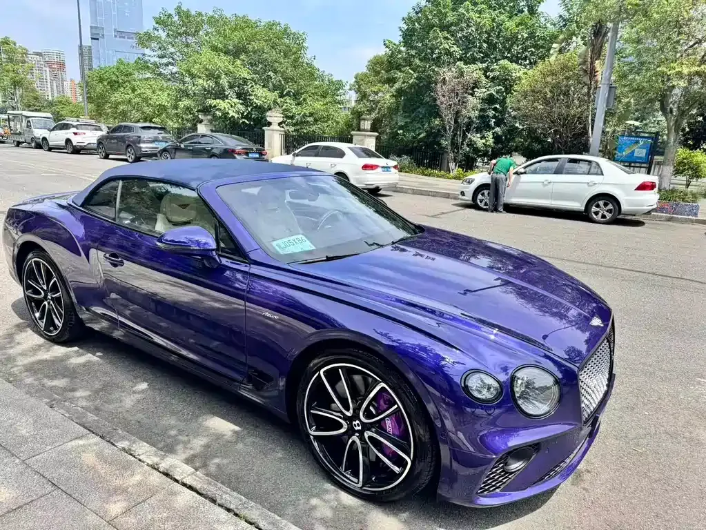 Bentley Continental — фото 5