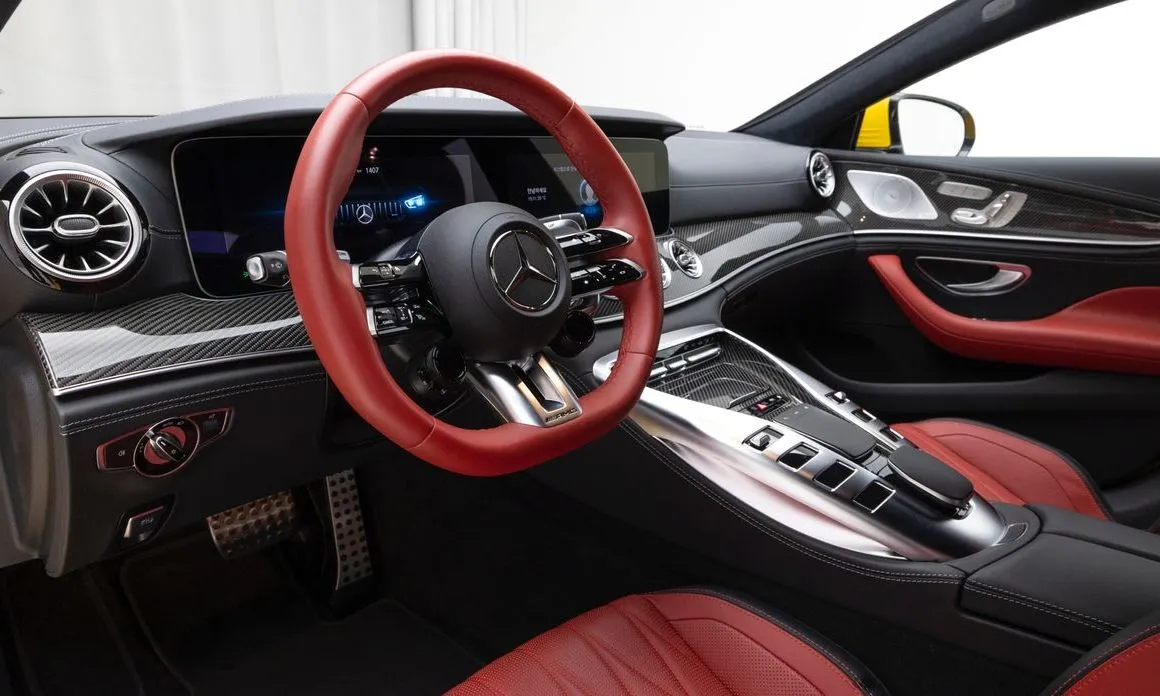 Mercedes-Benz AMG GT — фото 10