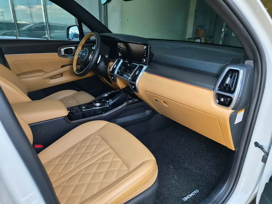Kia Sorento — фото 3