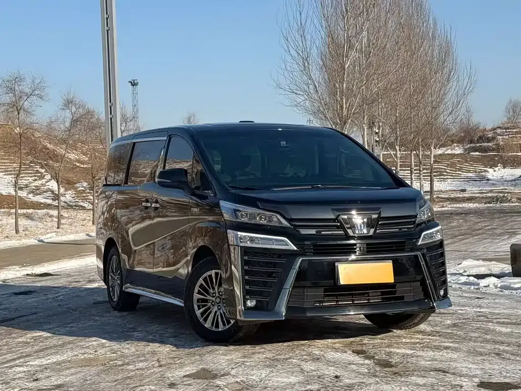 Toyota Vellfire — фото 5