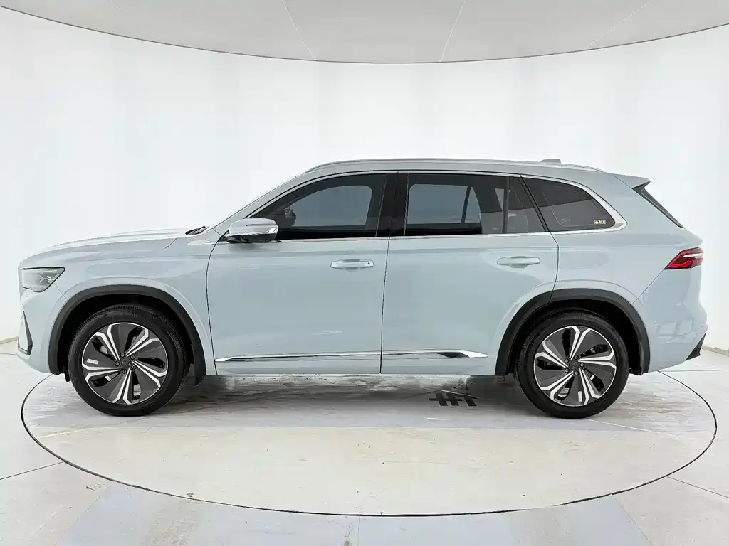 Geely Xingyue L — фото 3