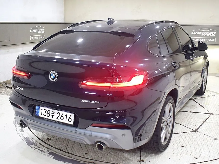 BMW X4 2021 из KR, фото 9