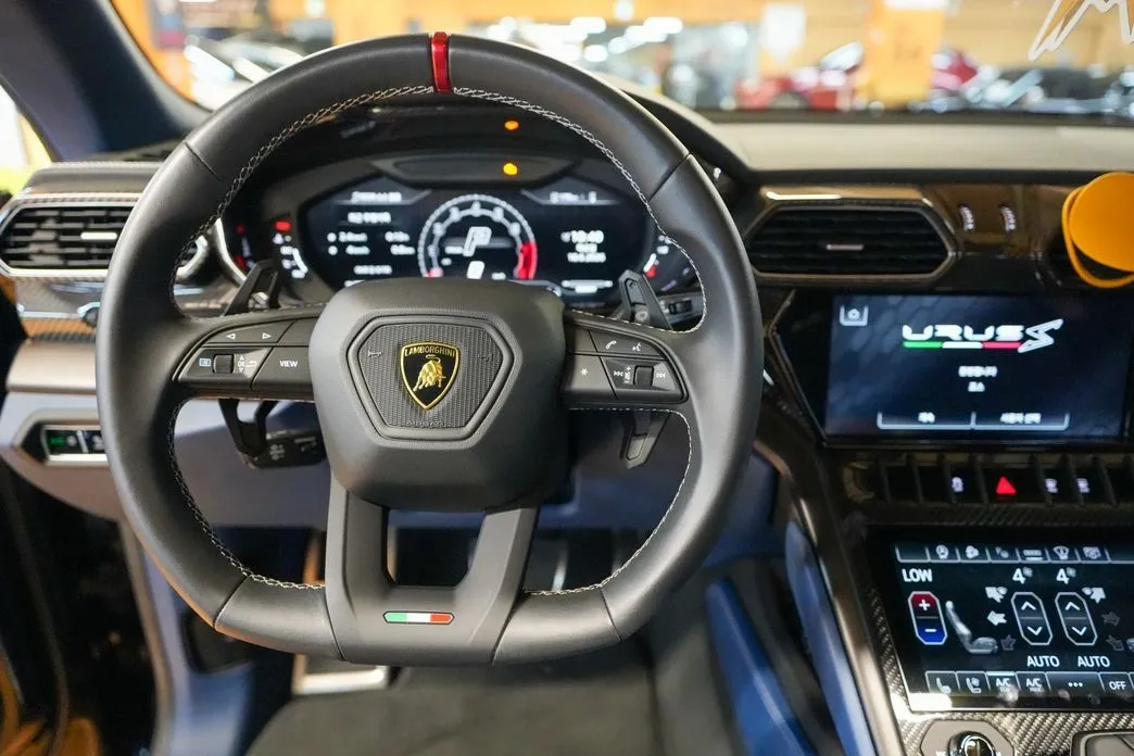 Lamborghini Urus 2023 из KR, фото 9