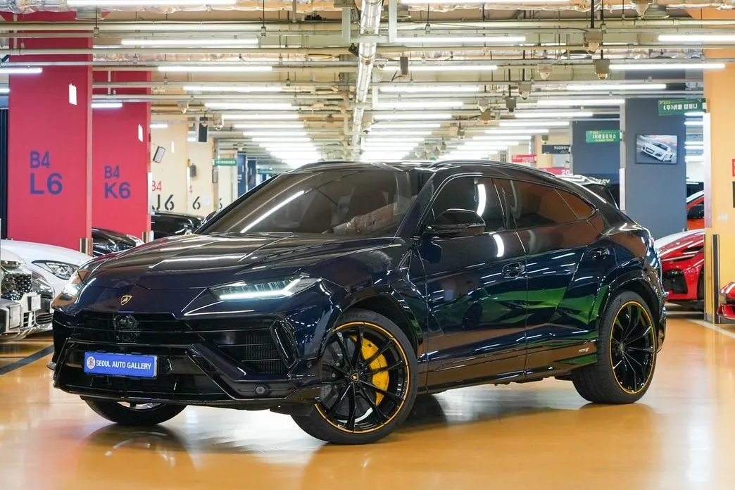 Lamborghini Urus 2023 из KR, фото 2